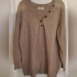 Women's Tan Sweater